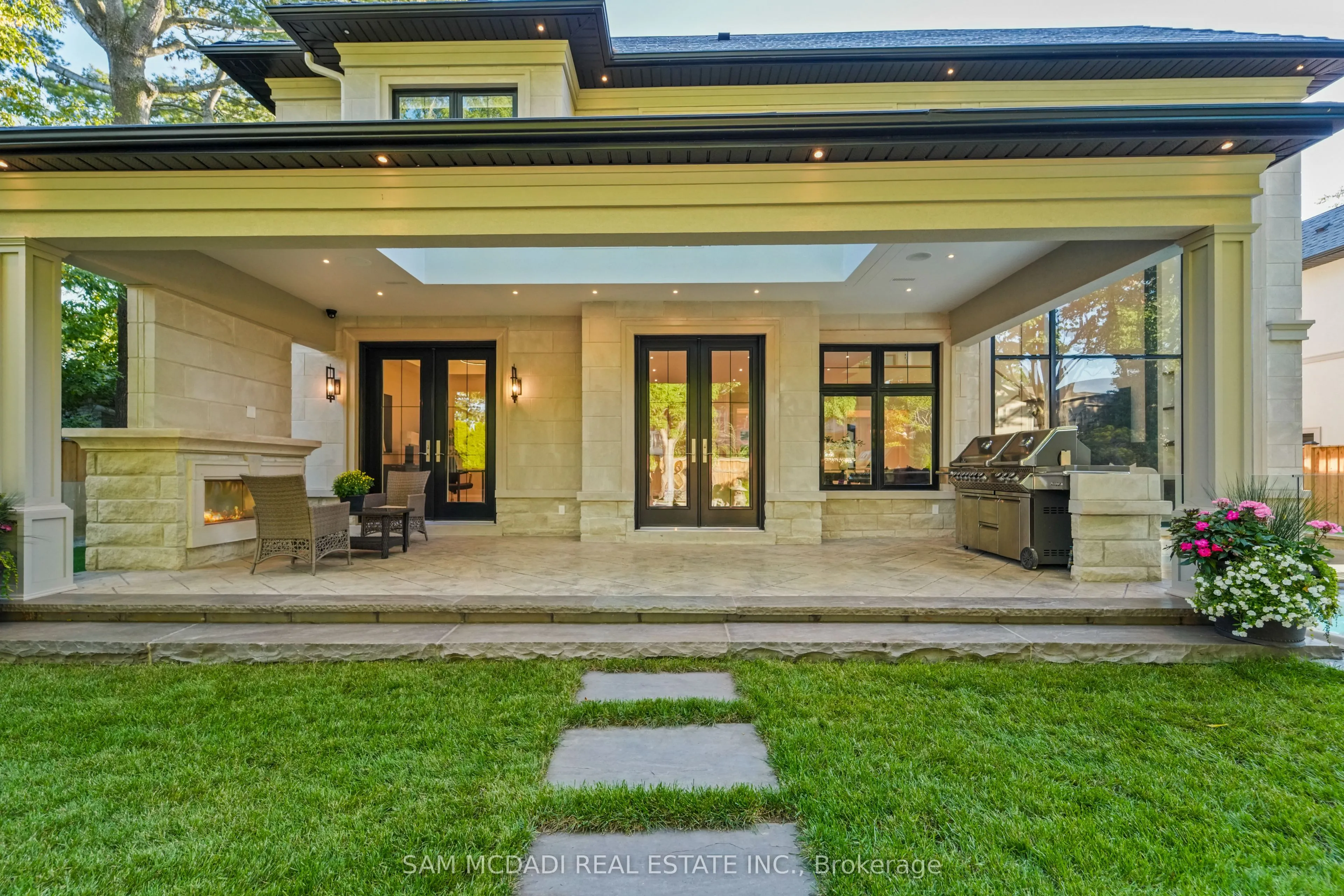 371 Willis Drive