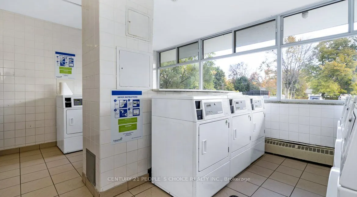 30 Speers Road, #1705