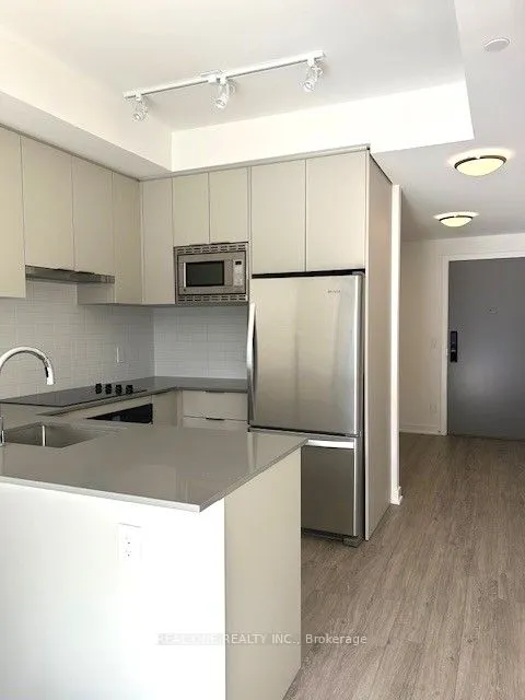 3079 Trafalgar Road, #1610