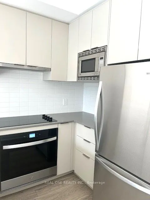 3079 Trafalgar Road, #1610