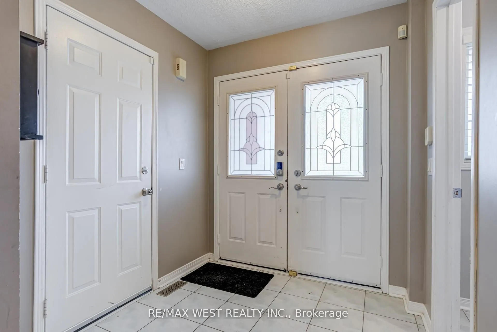 6 McCreary Trail