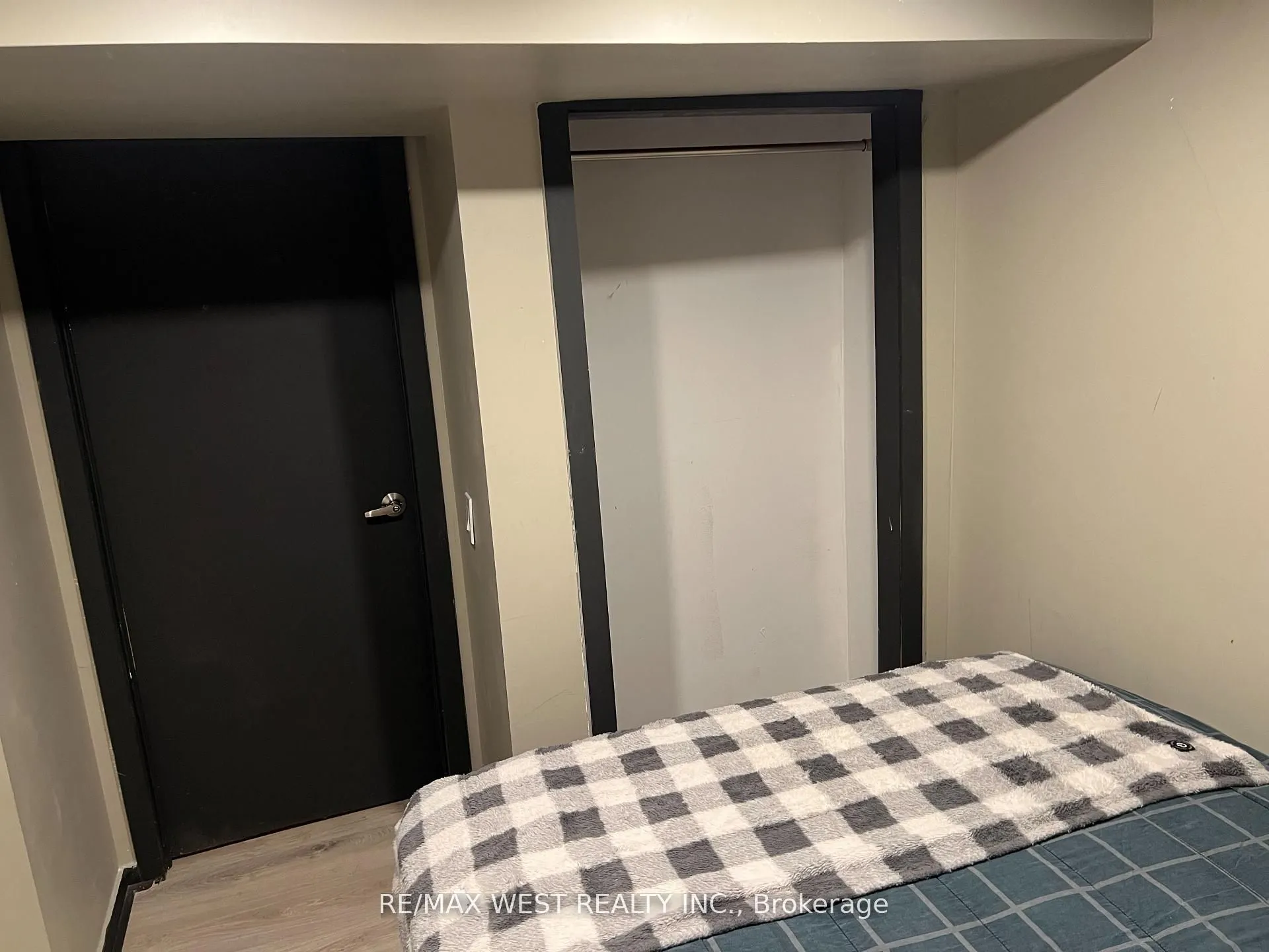 6 McCreary Trail