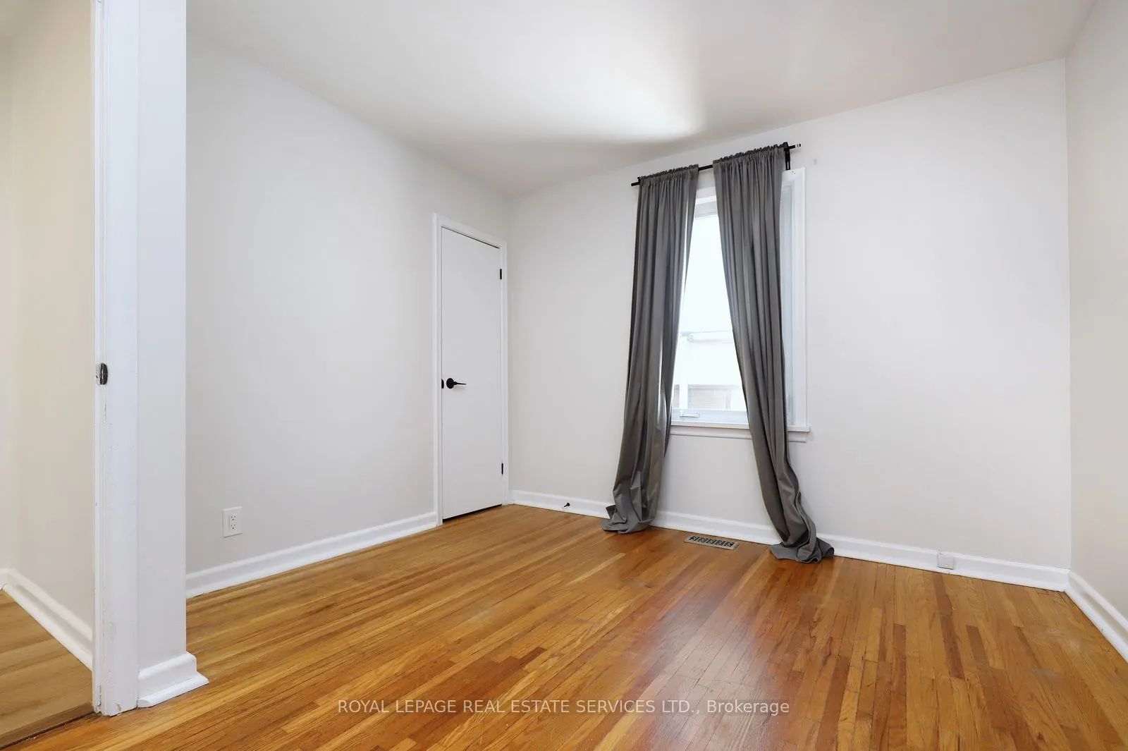 13 Benson Avenue, #Main Floor