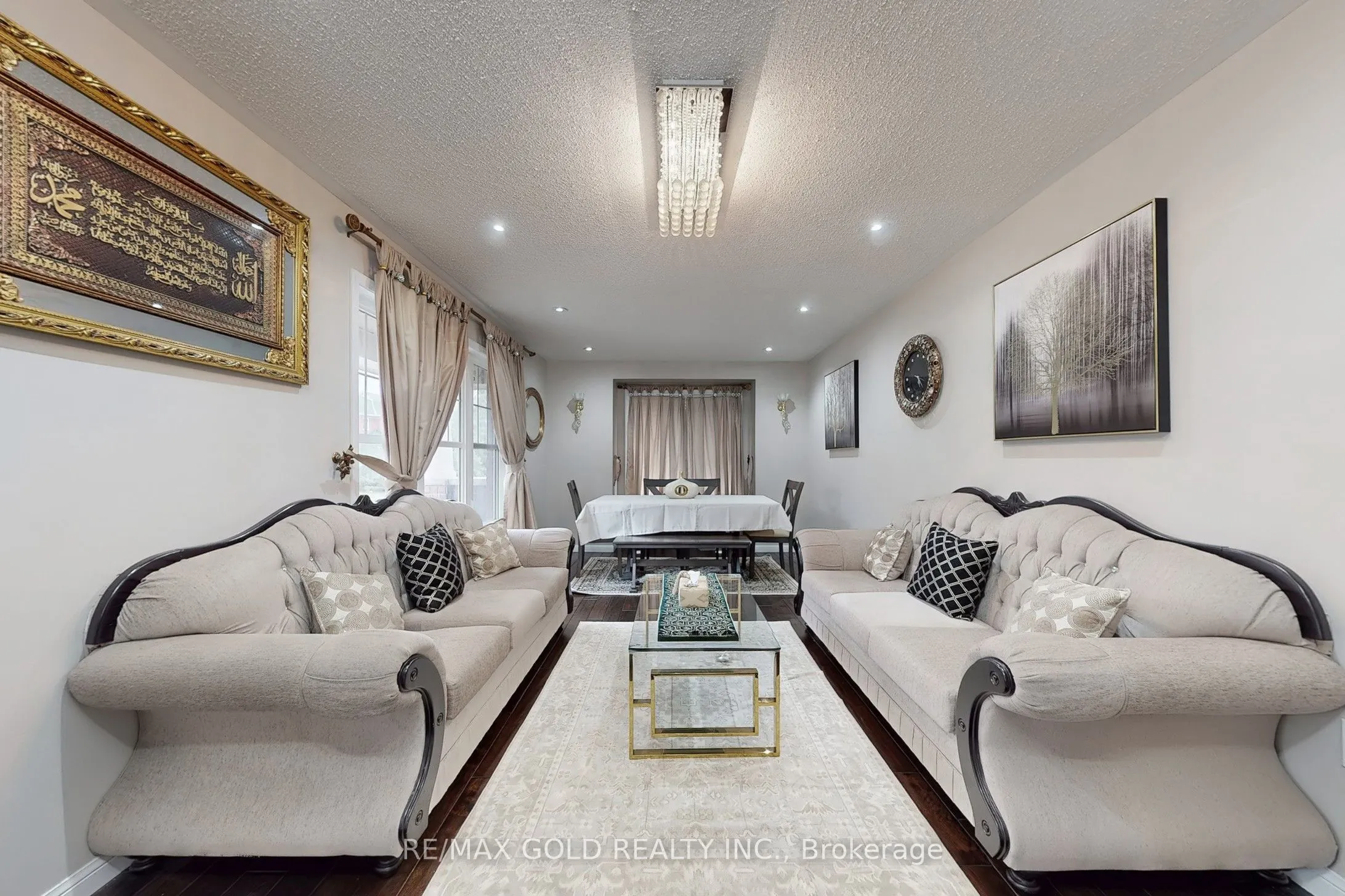933 Raftis Crescent