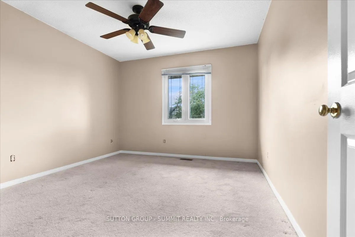 102 Sunforest Drive