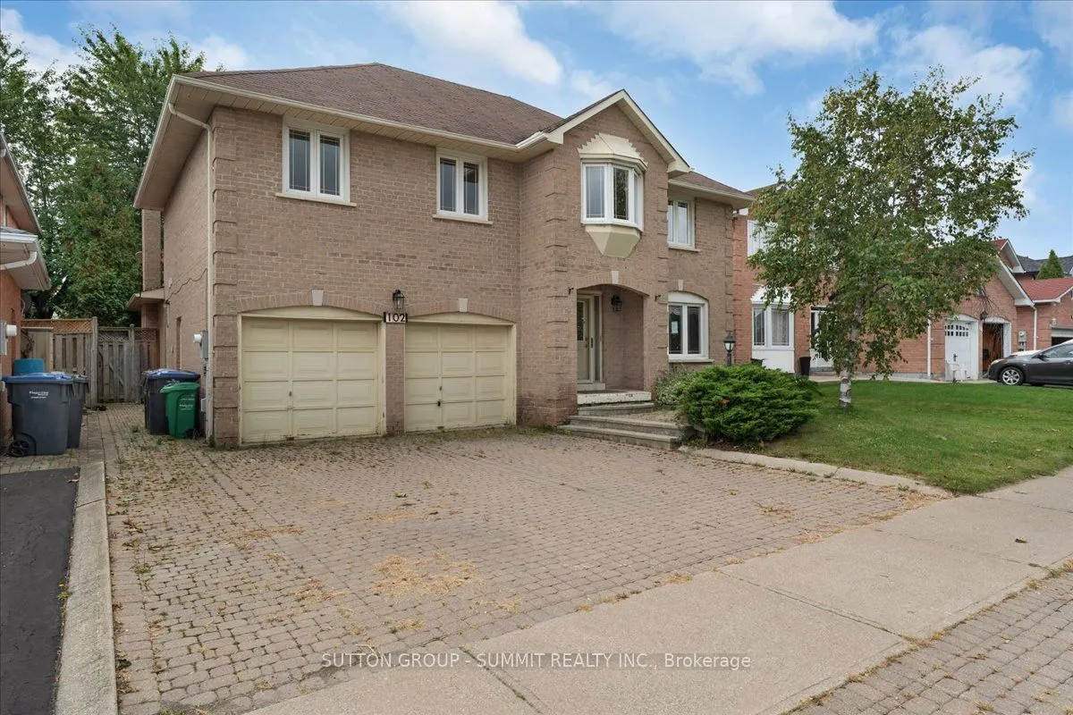 102 Sunforest Drive