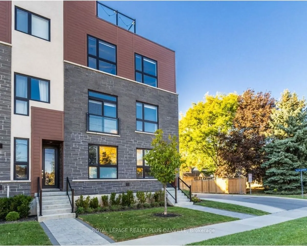 3228 Ellyn Common