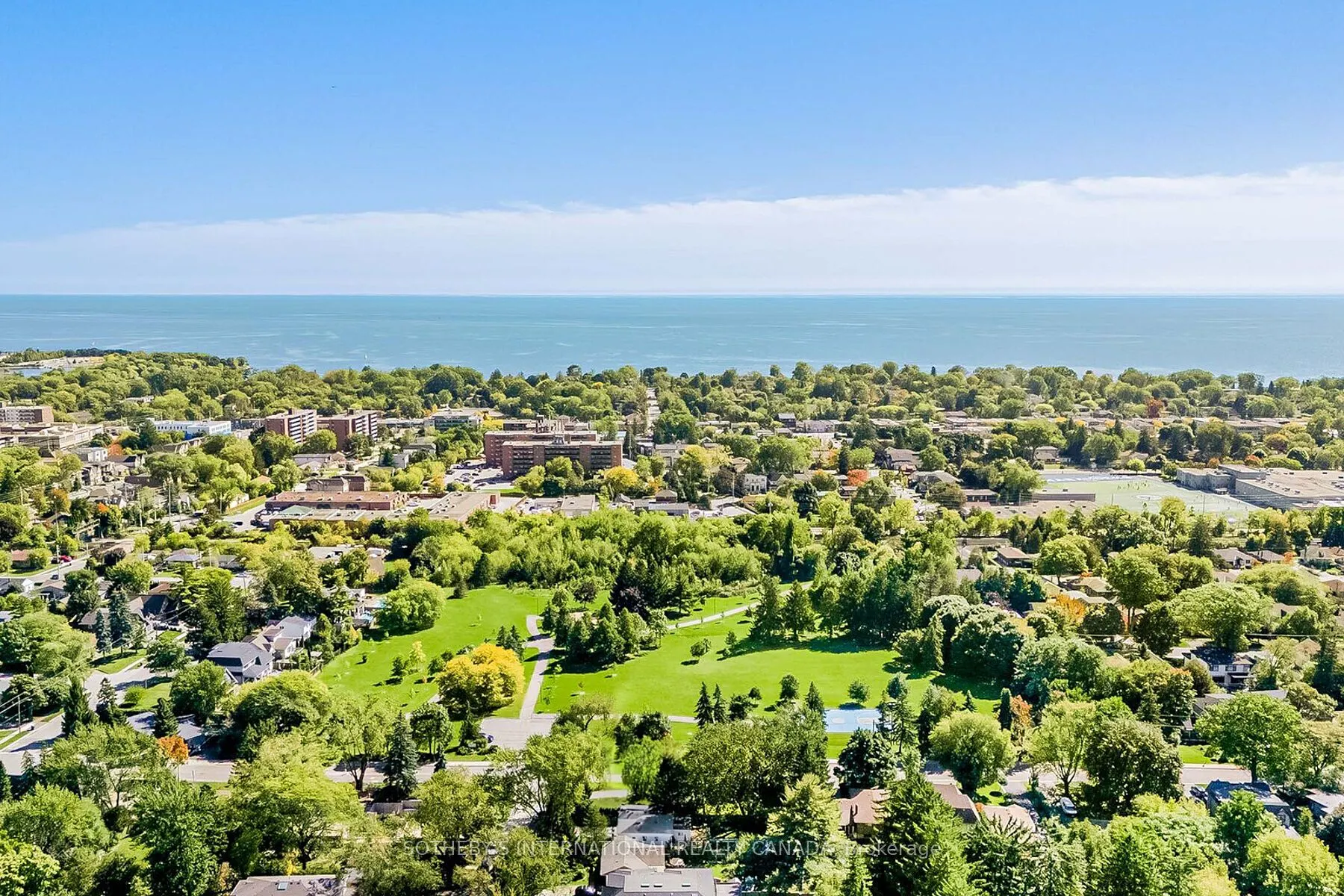 1218 Lakebreeze Drive