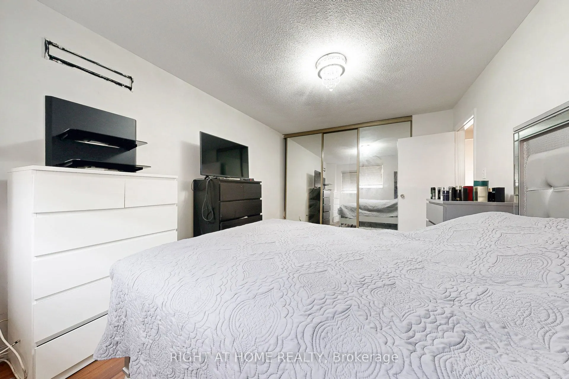 83 Guildford Crescent, #83