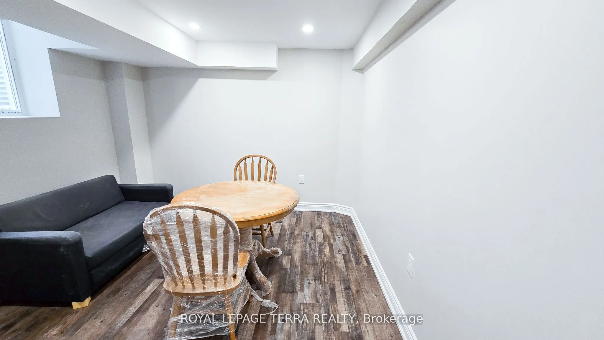 121 Ashdale Road, #BSMT