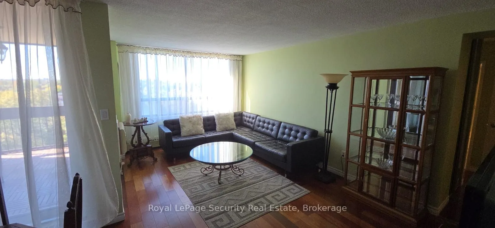 2556 Argyle Road, #805
