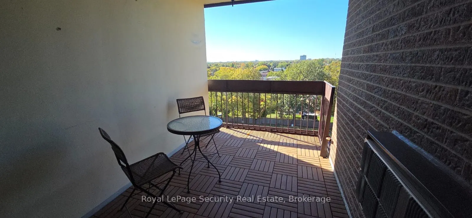 2556 Argyle Road, #805