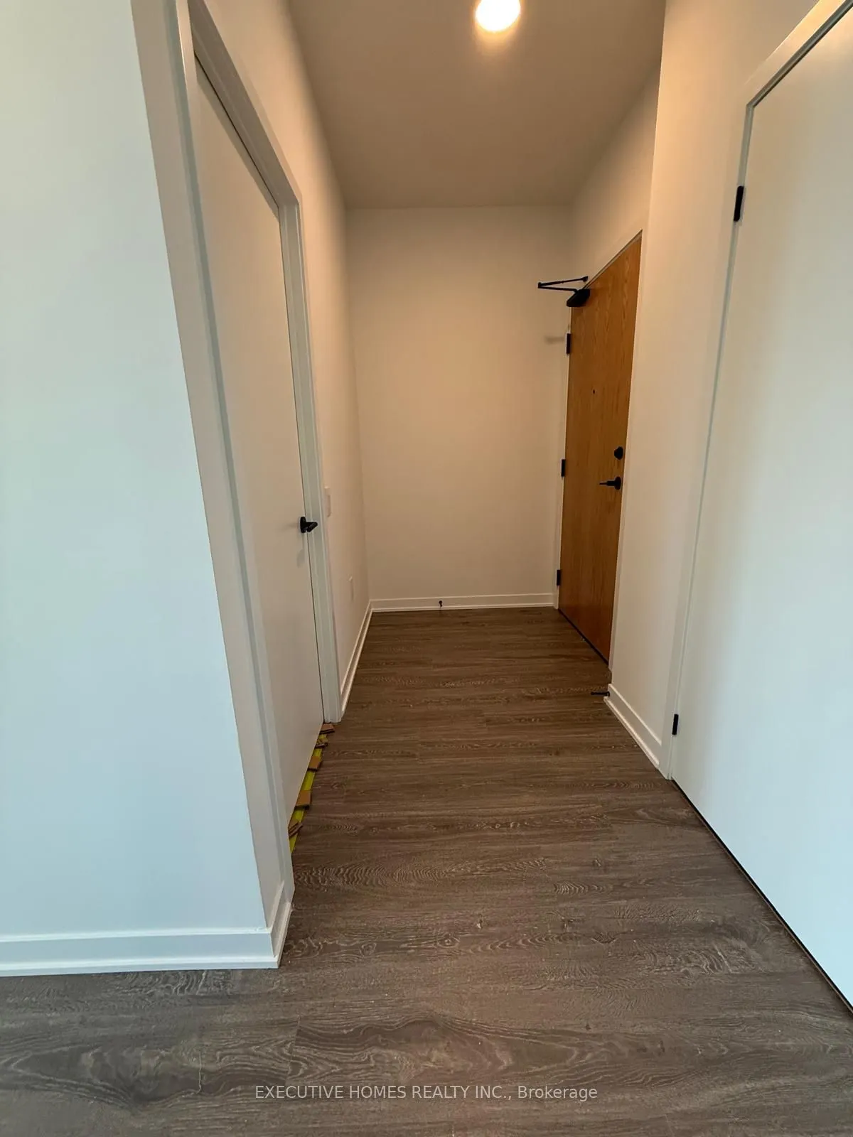 2495 Eglinton Avenue W, #705