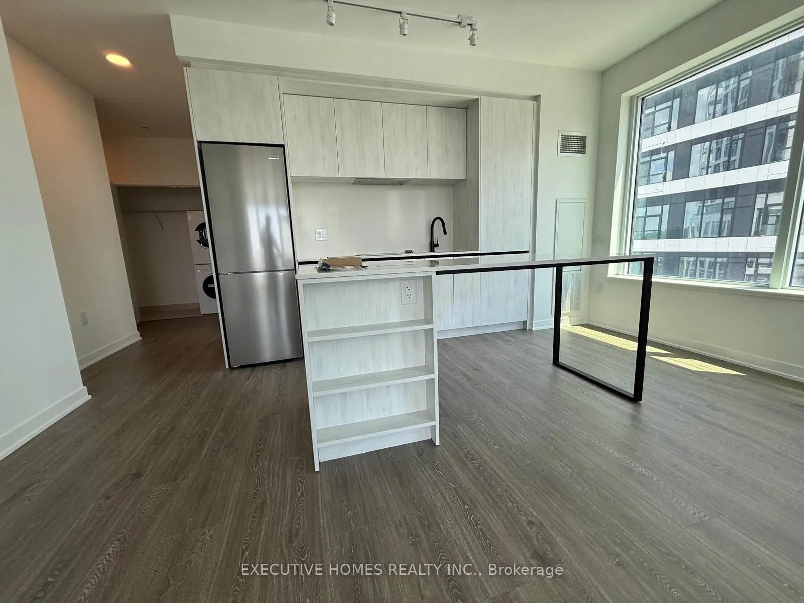 2495 Eglinton Avenue W, #705