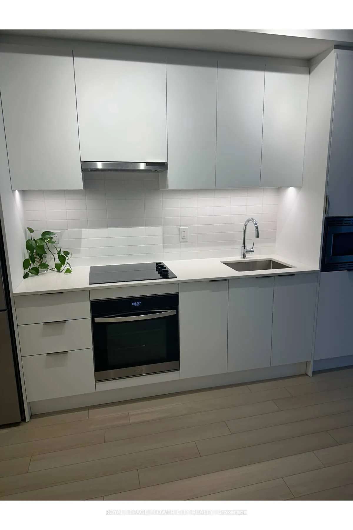 3079 Trafalgar Road, #1311