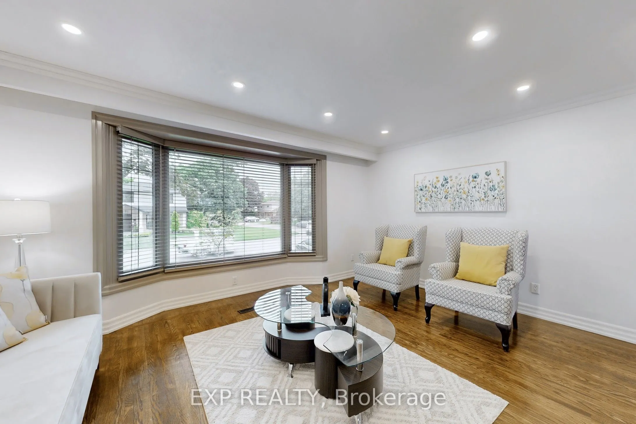 5 Lockton Crescent
