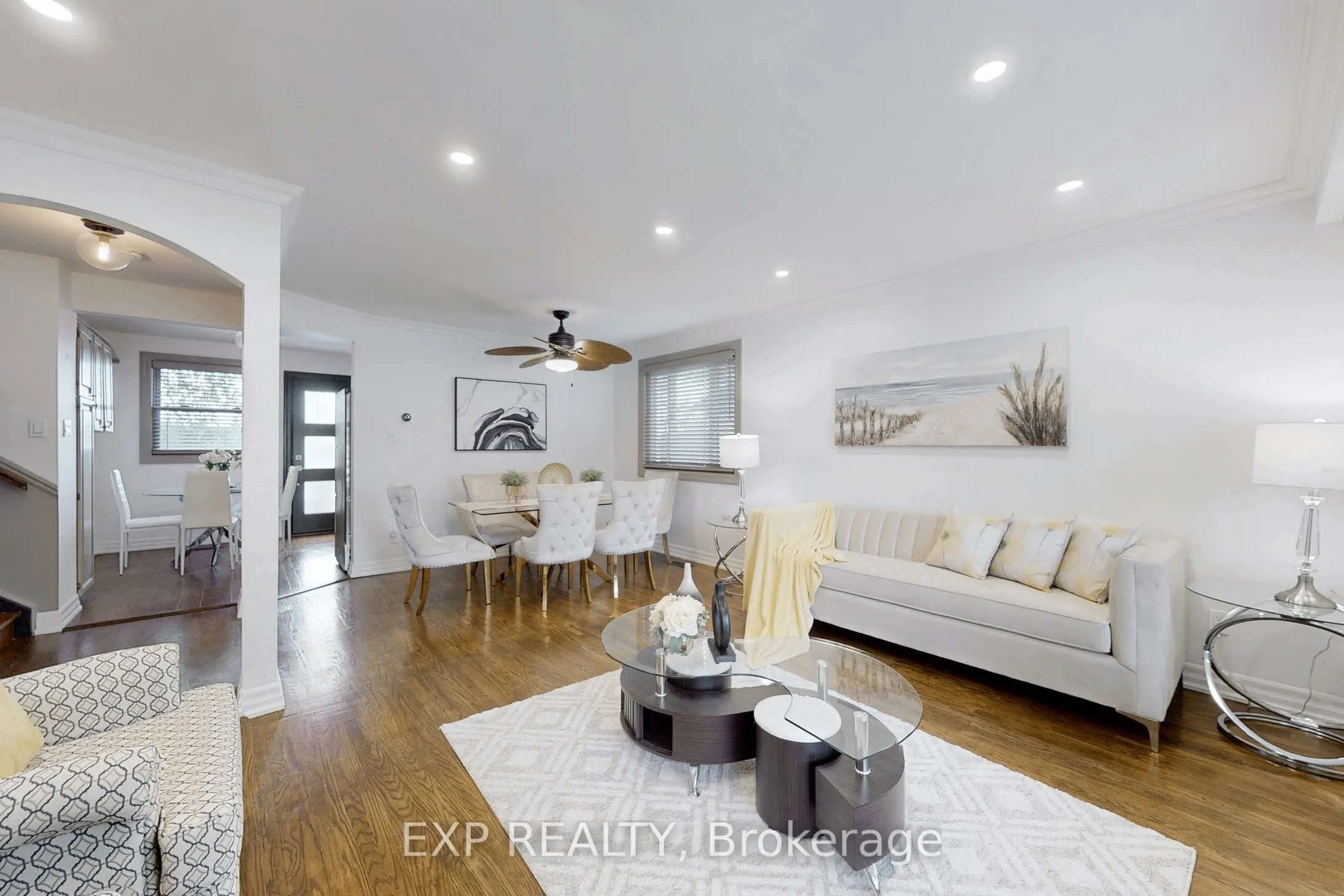5 Lockton Crescent