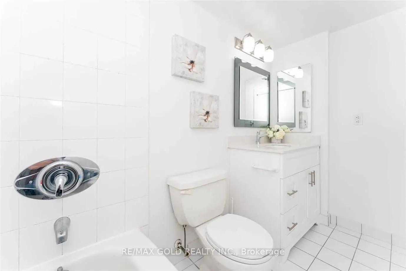 135 Hillcrest Avenue, #502