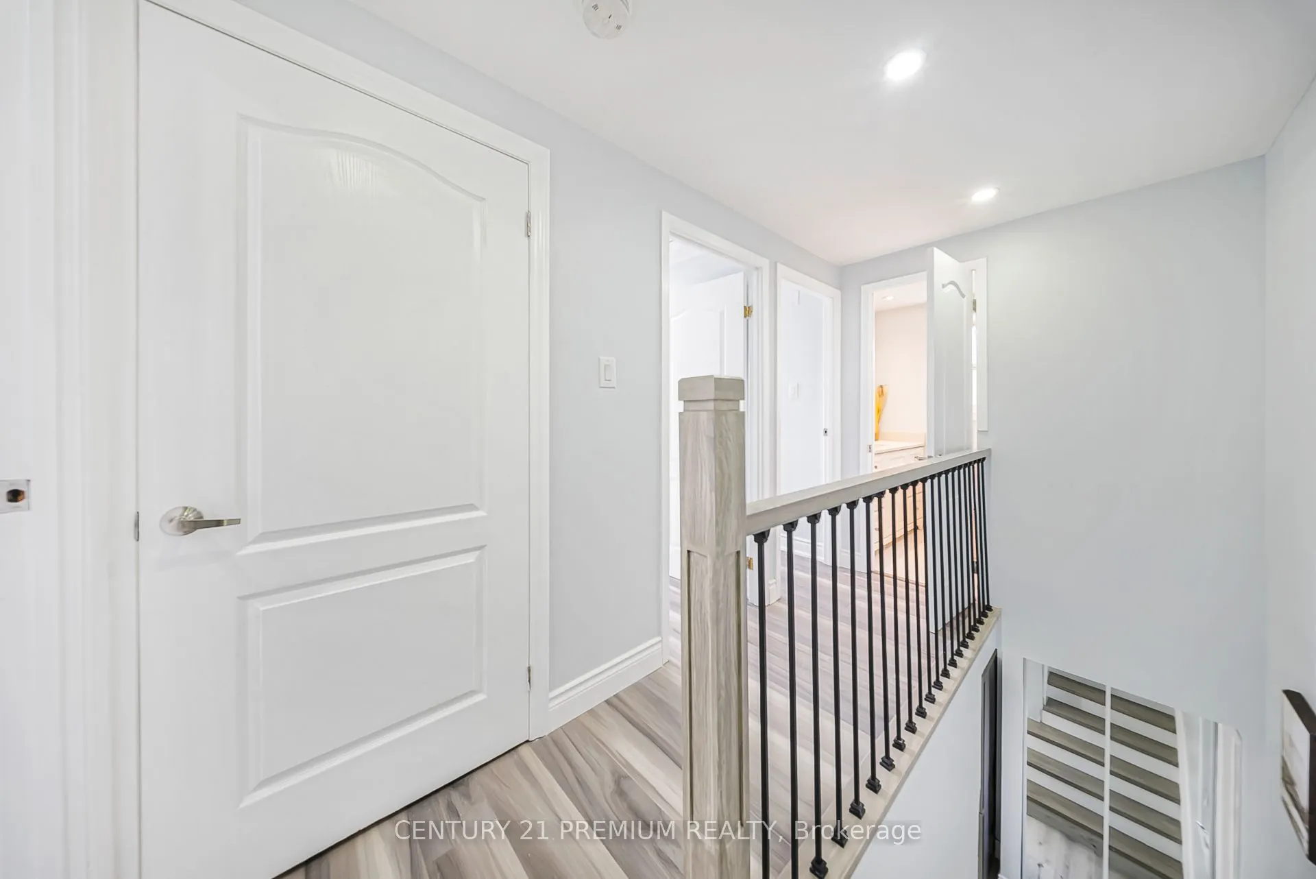 3 Garland Court