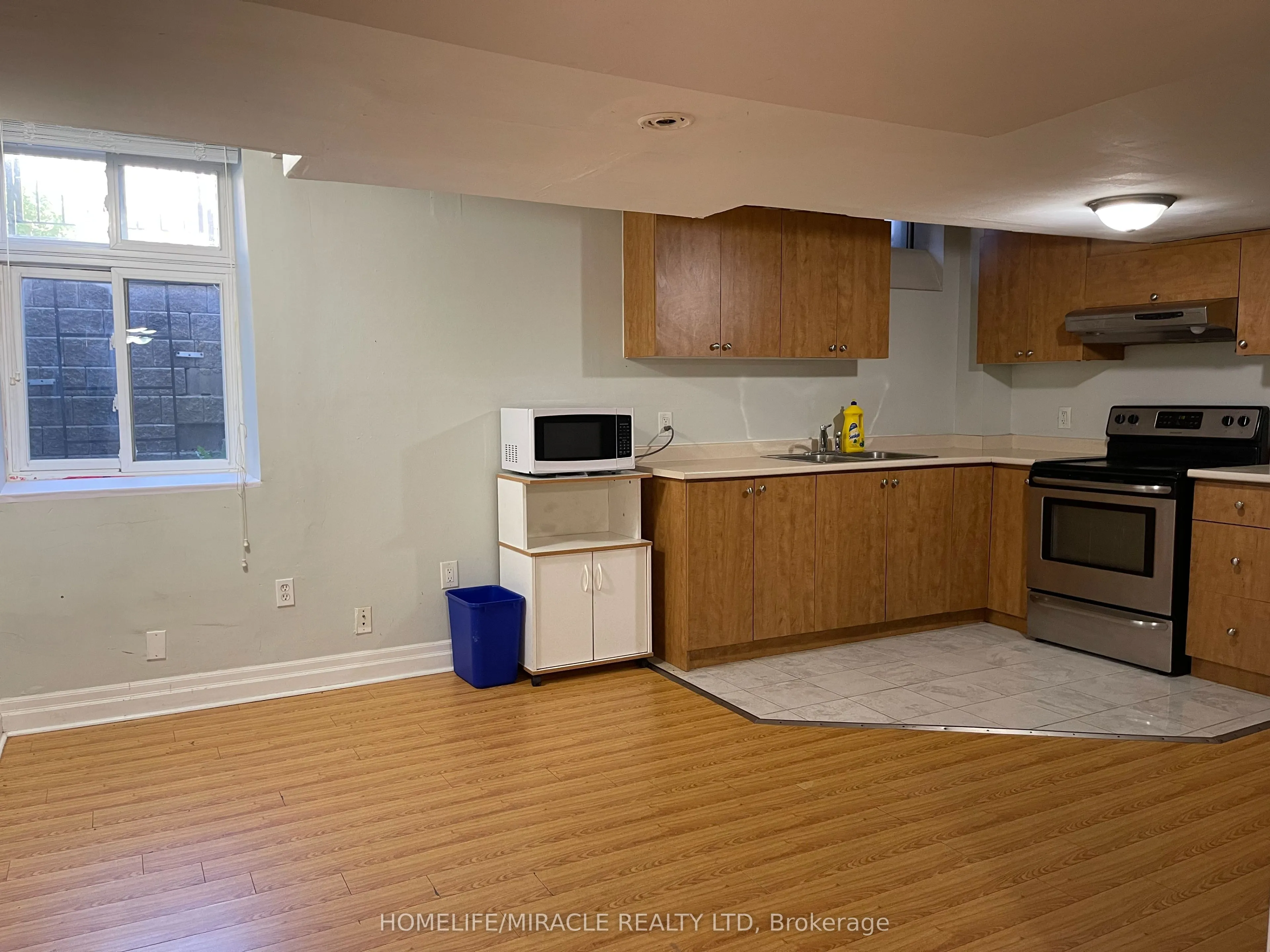 28 Whitwell Drive