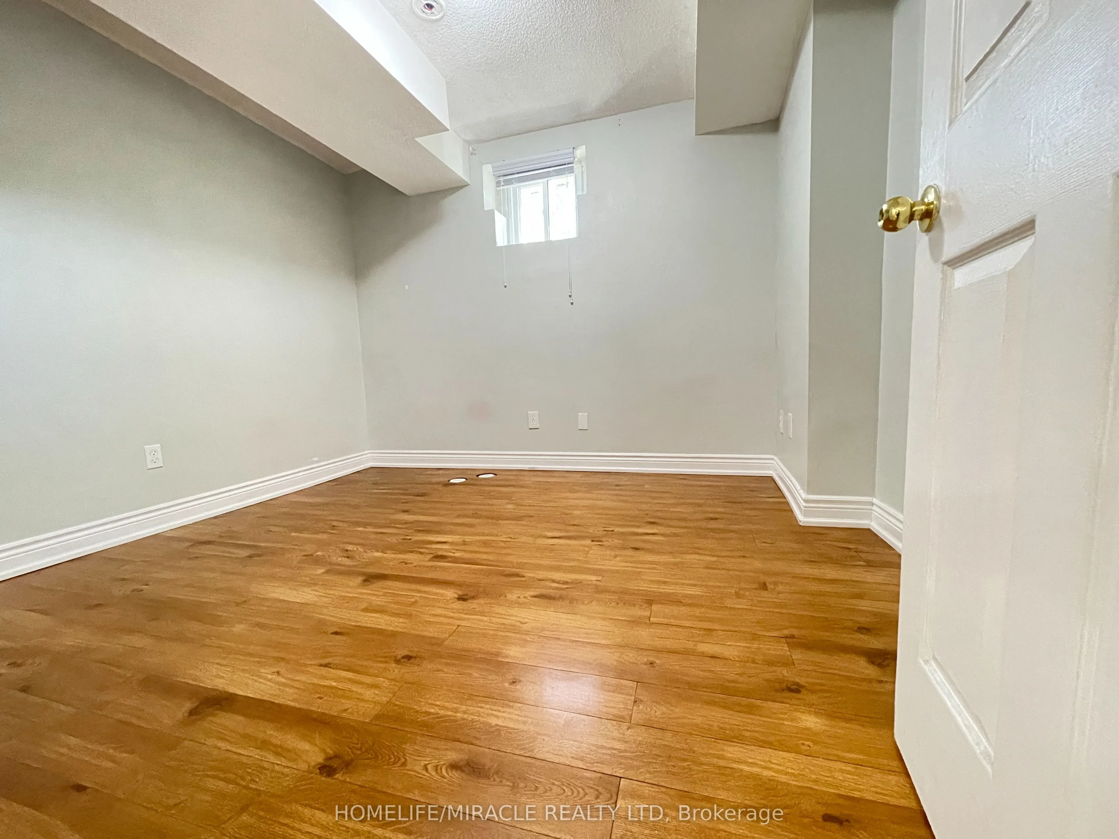 28 Whitwell Drive