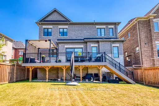 19 Raindrop Terrace
