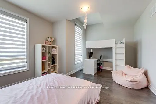 19 Raindrop Terrace