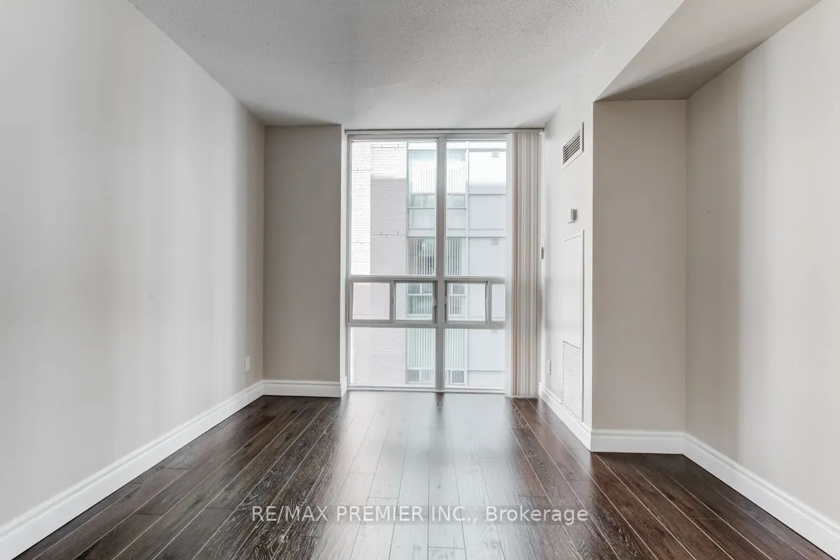 9 Michael Power Place, #704