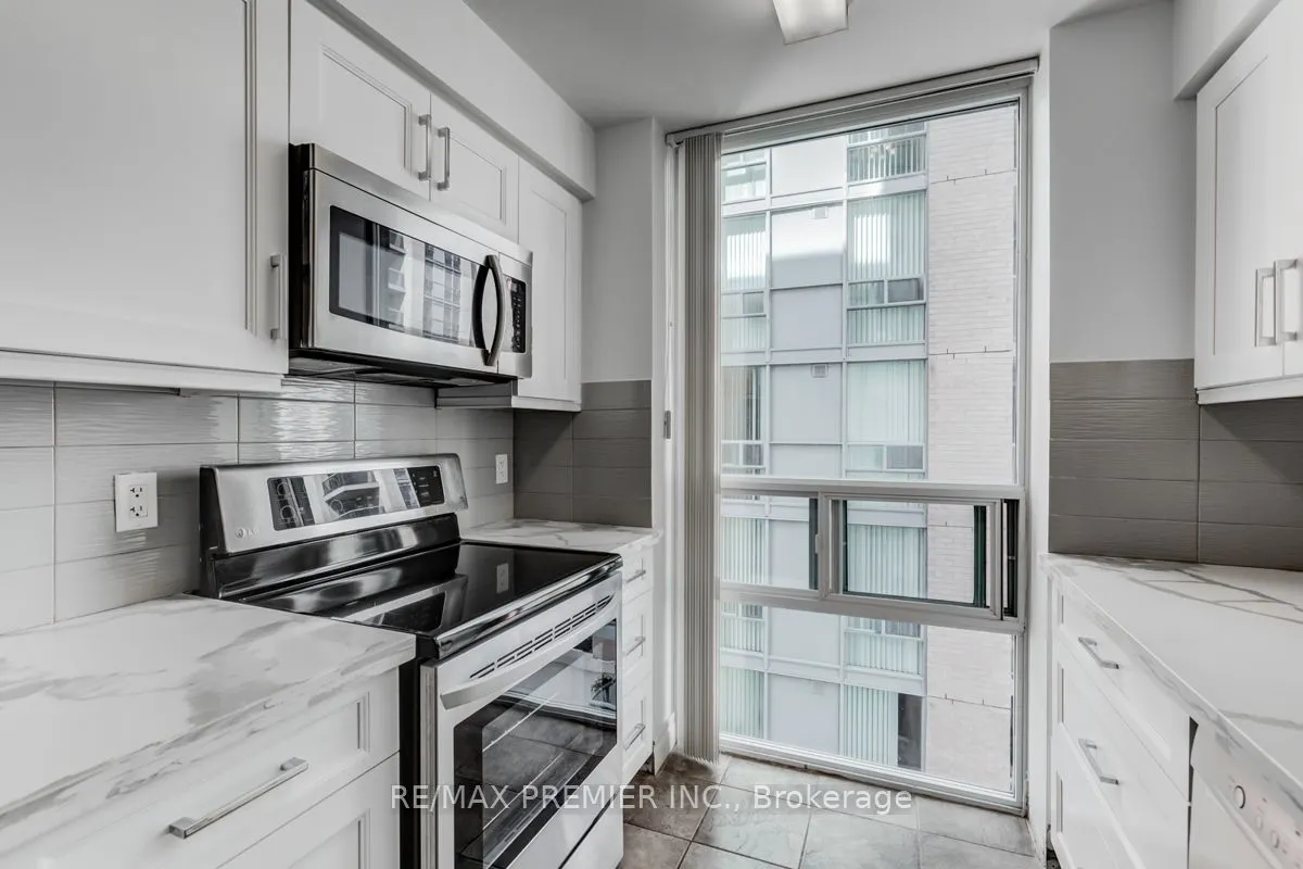 9 Michael Power Place, #704