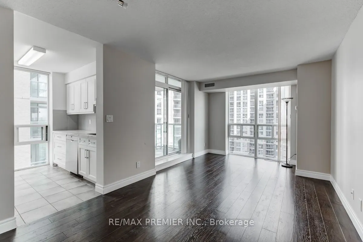9 Michael Power Place, #704