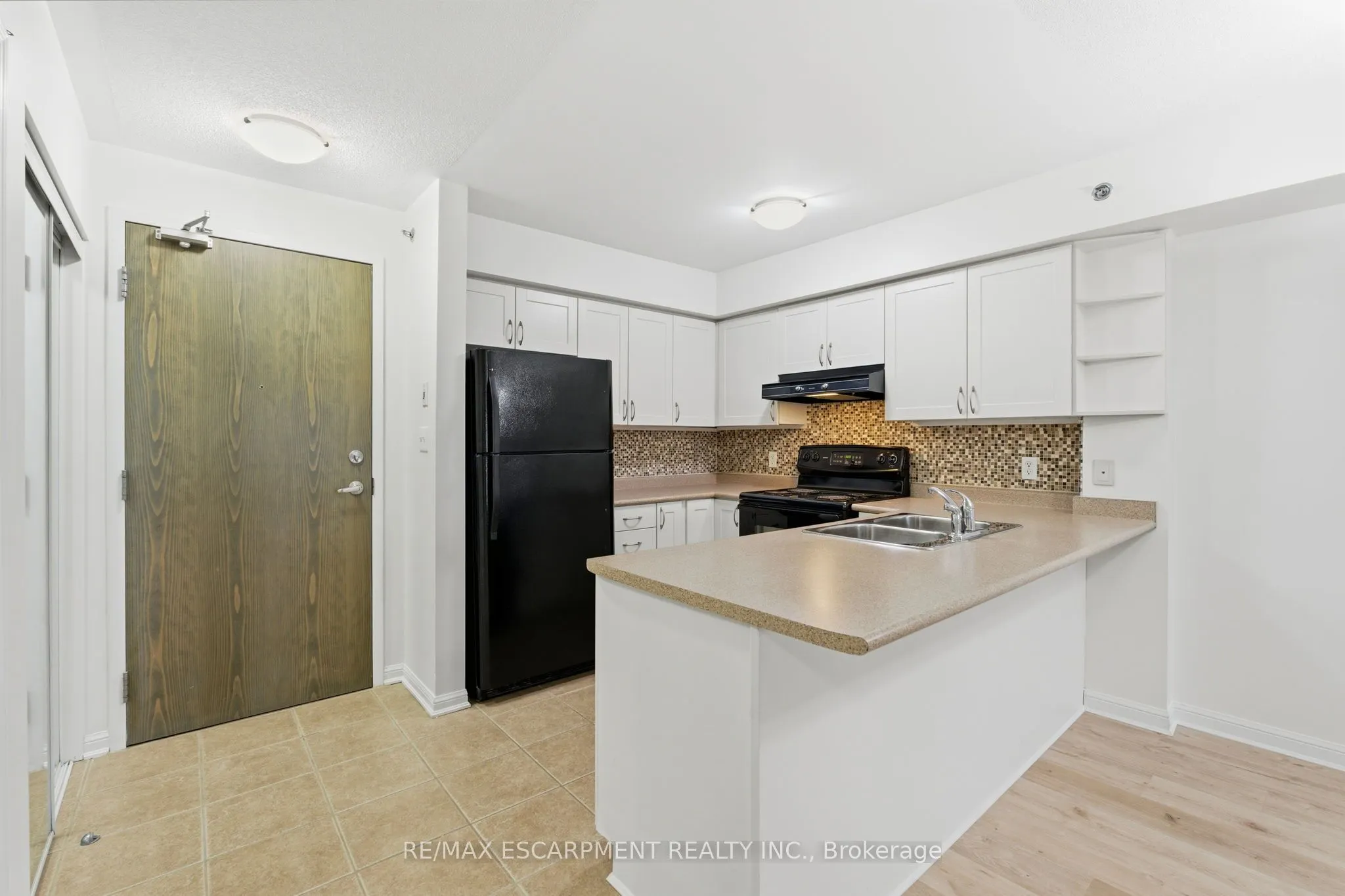 3060 Rotary Way, #427