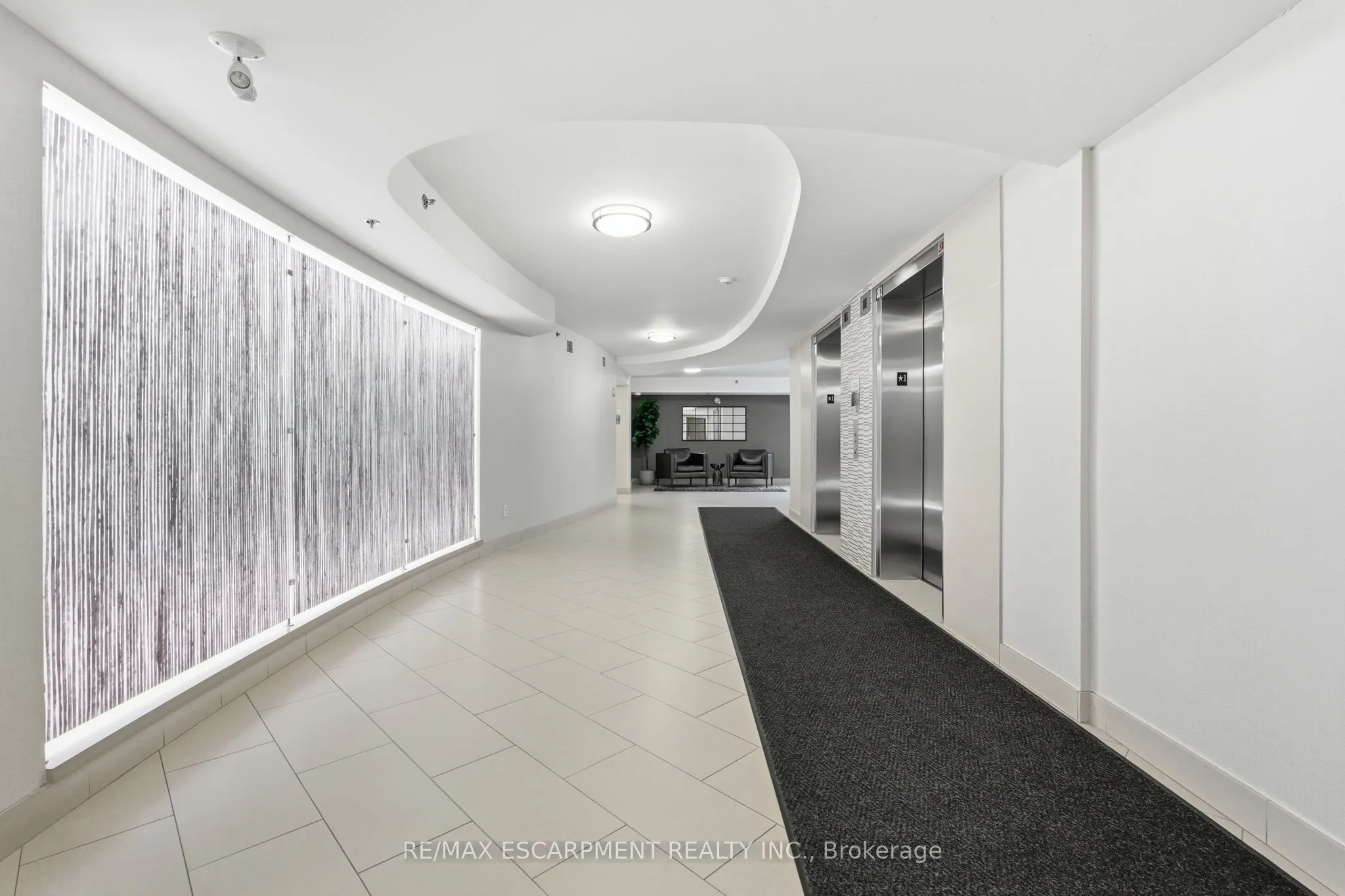 3060 Rotary Way, #427
