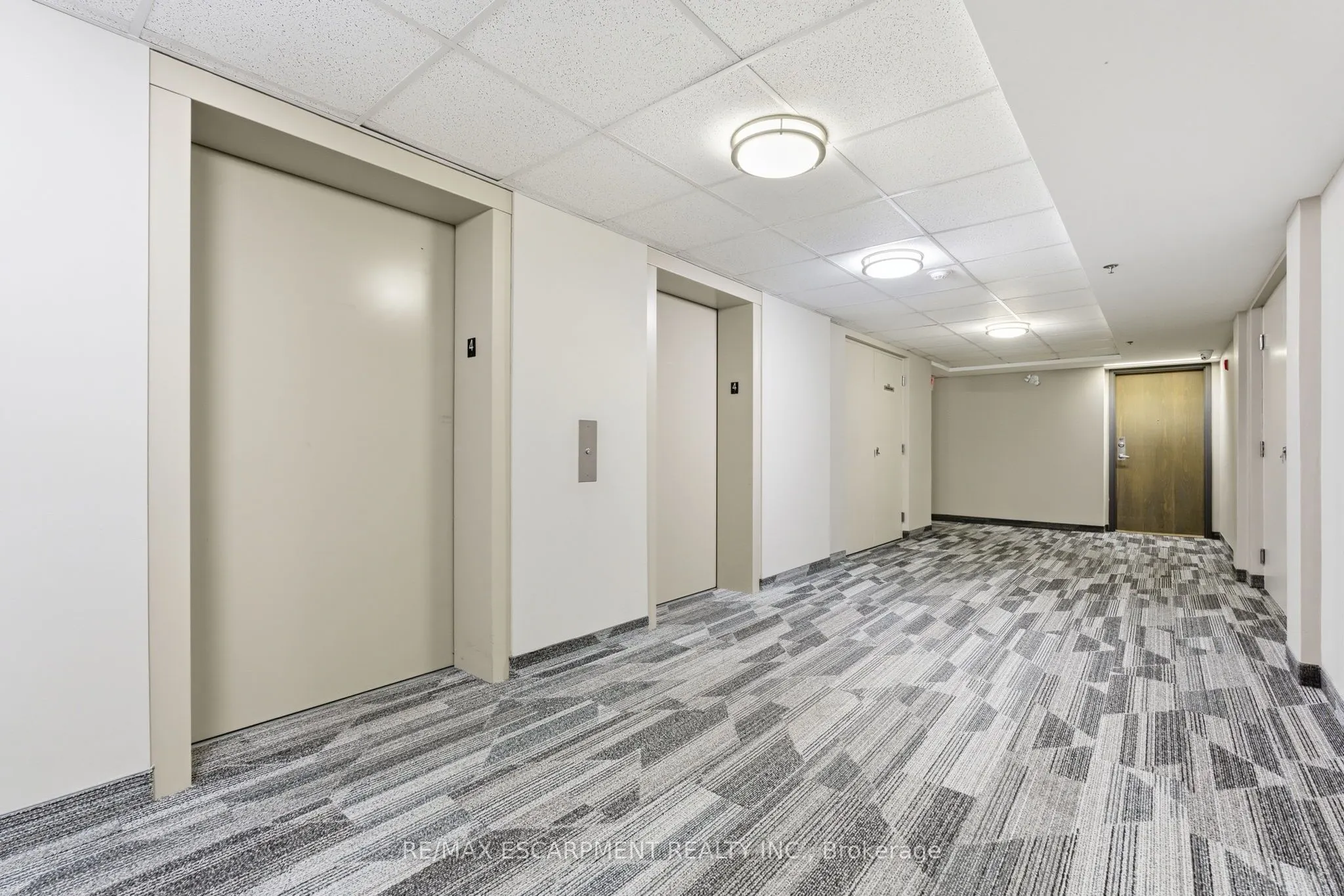 3060 Rotary Way, #427