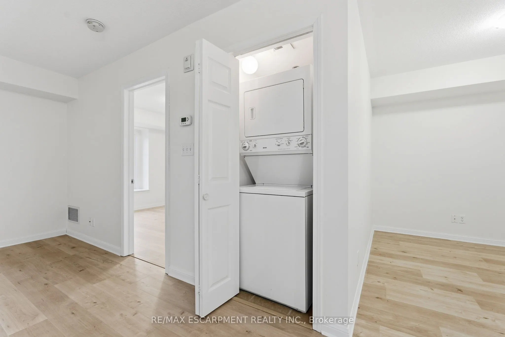 3060 Rotary Way, #427