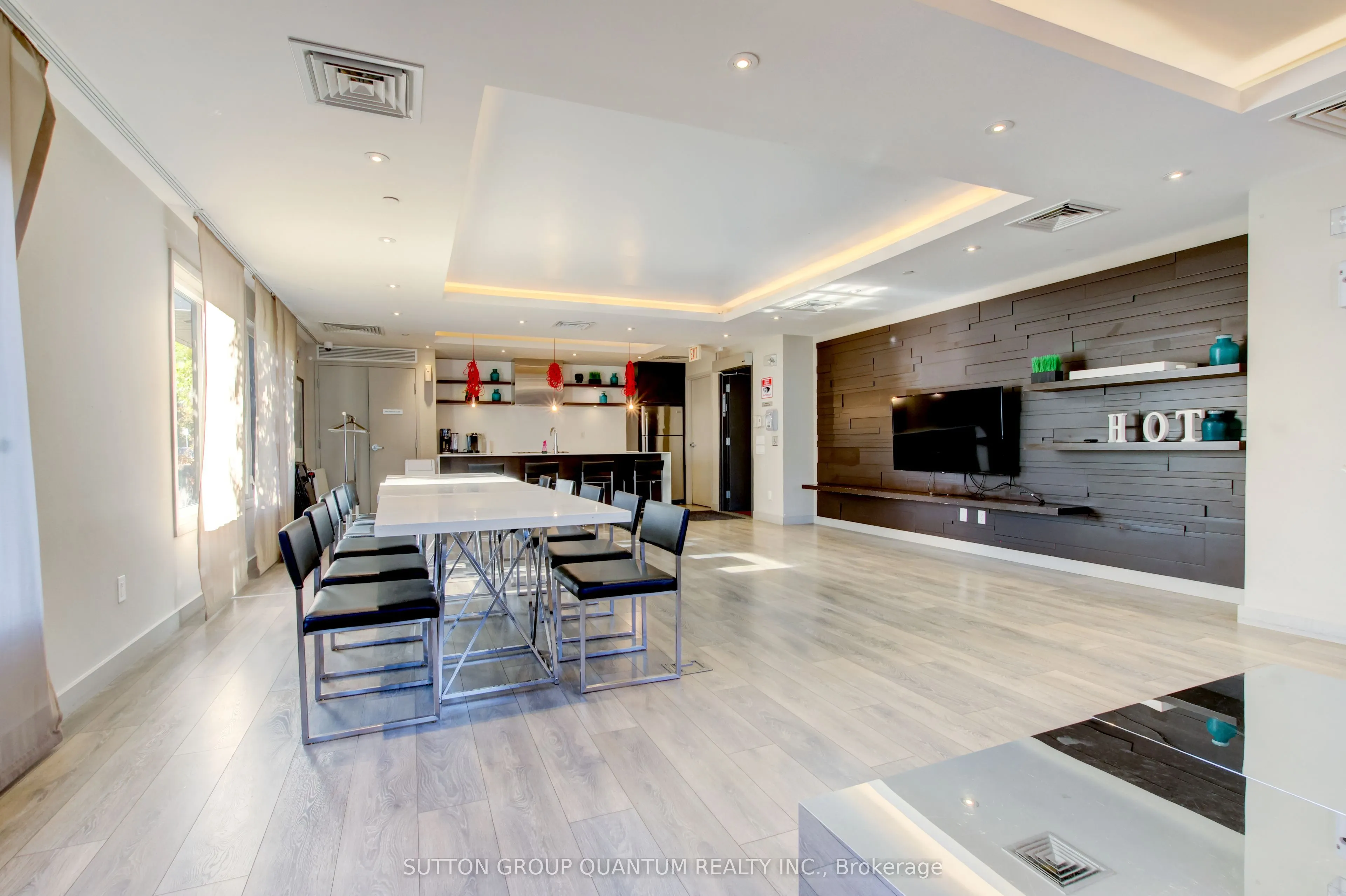 5035 Harvard Road, #115
