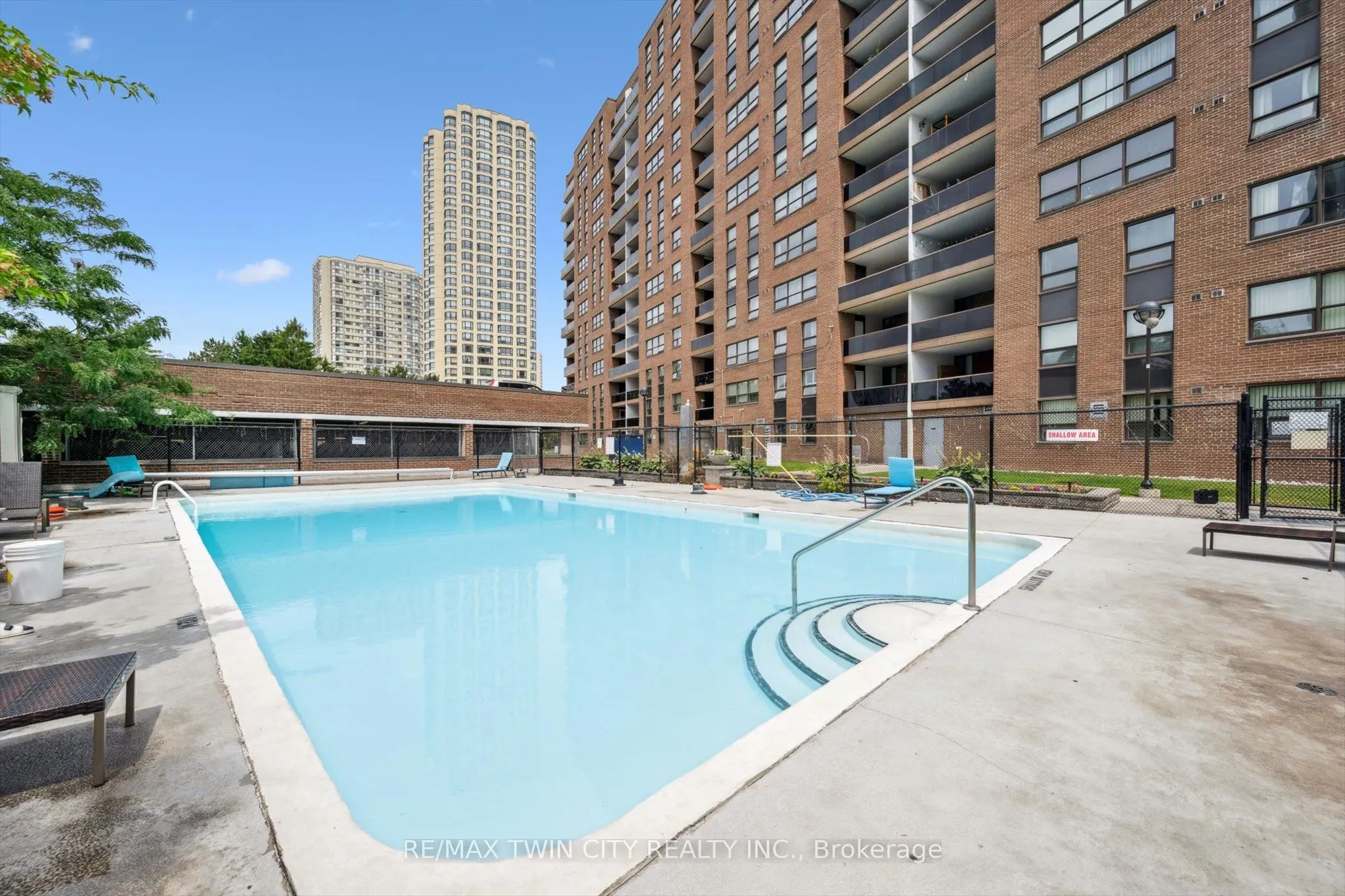 4 Lisa Street, #704