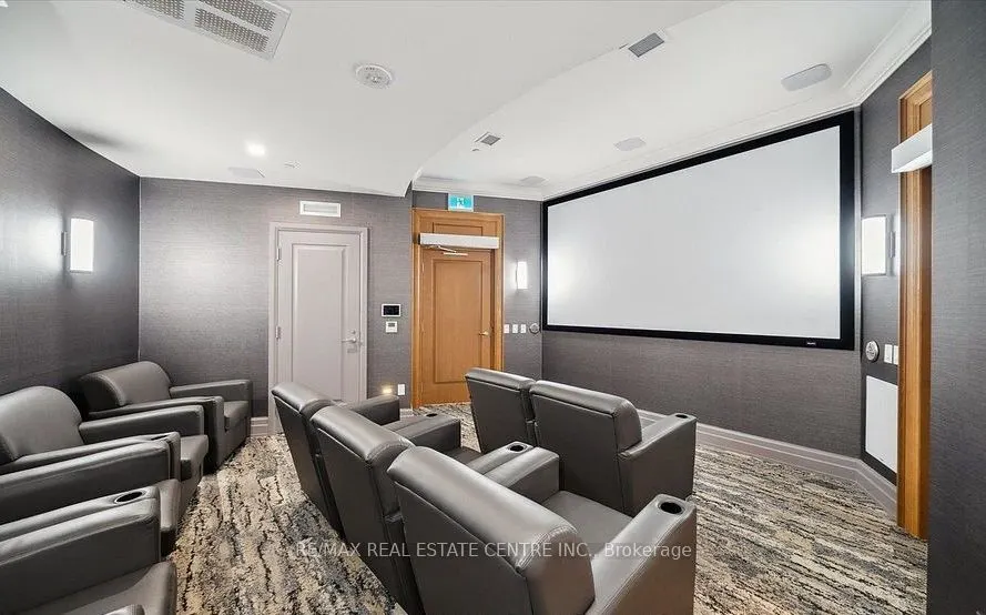 36 ELM Drive, #3703