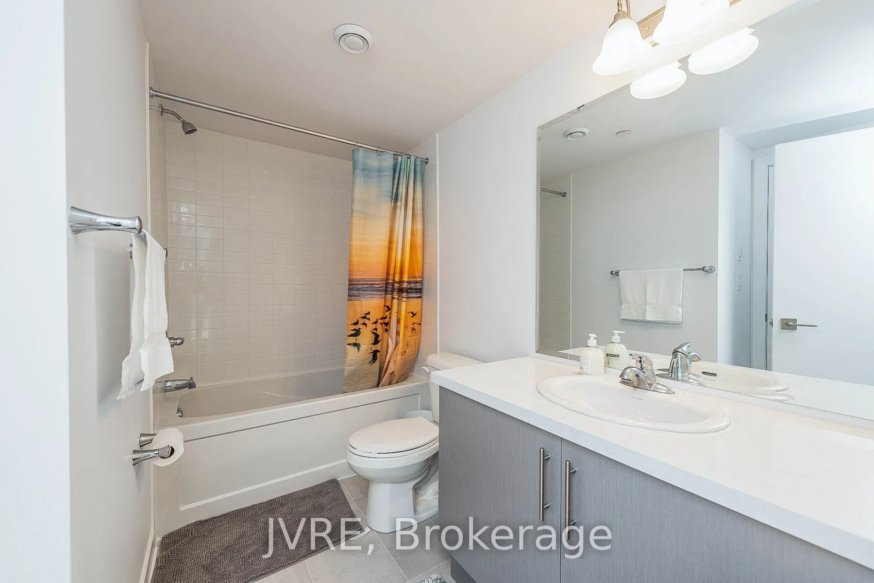 195 Veterans Drive, #5