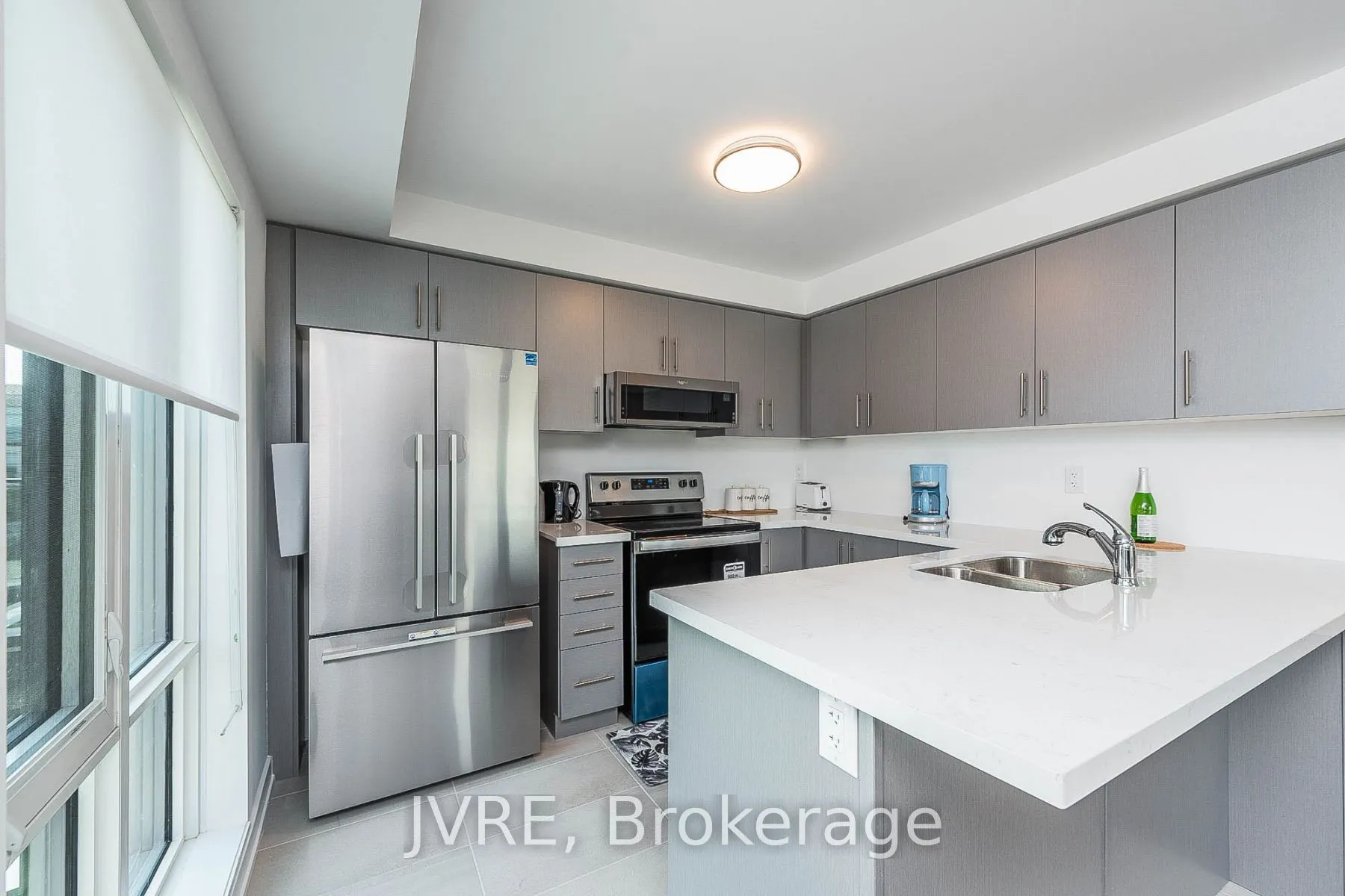 195 Veterans Drive, #5