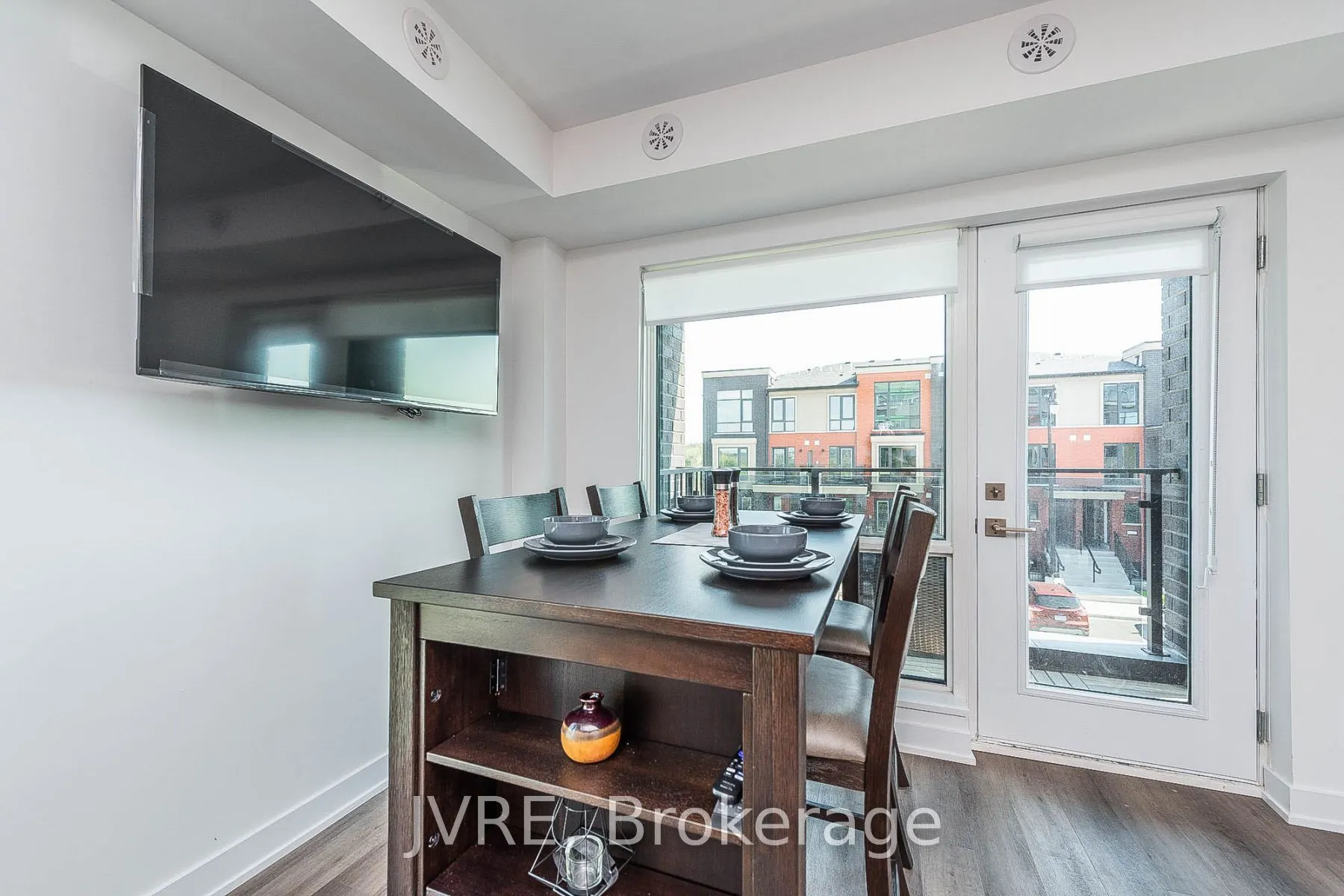 195 Veterans Drive, #5