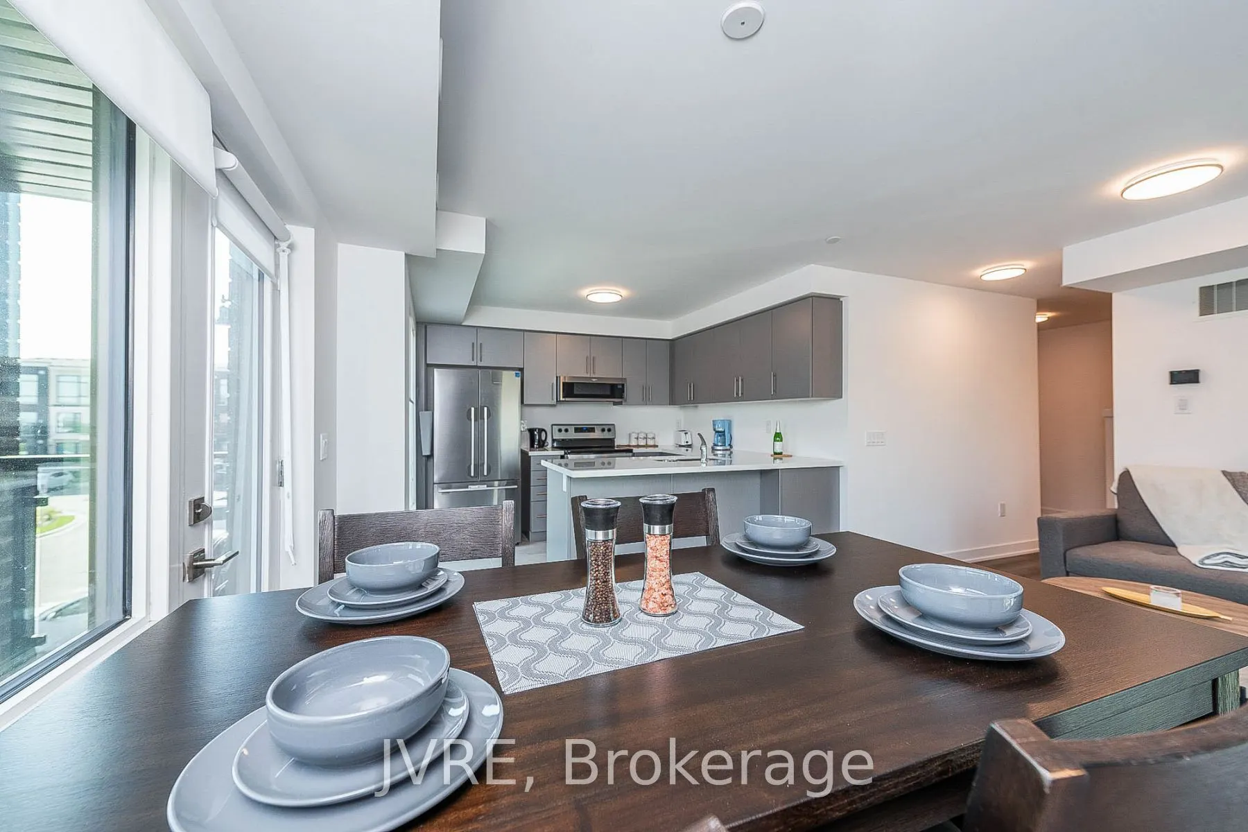 195 Veterans Drive, #5
