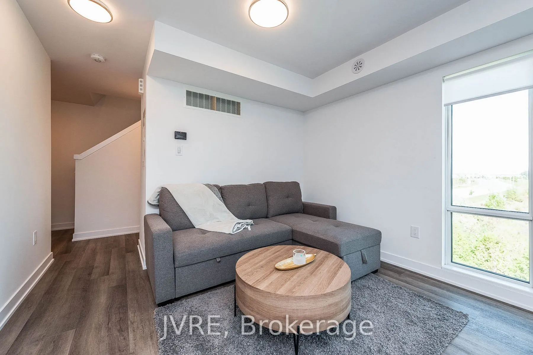 195 Veterans Drive, #5