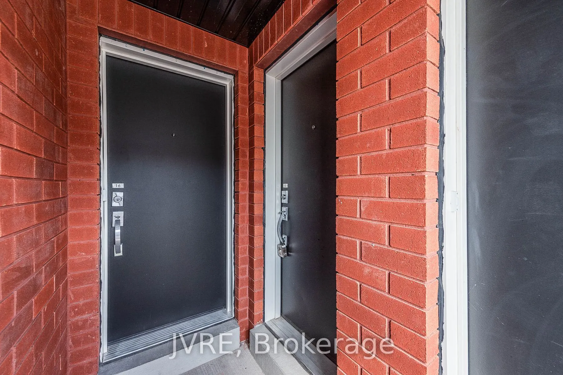 195 Veterans Drive, #5