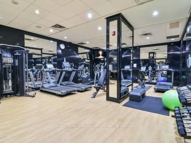 310 Burnhamthorpe Road W, #2811