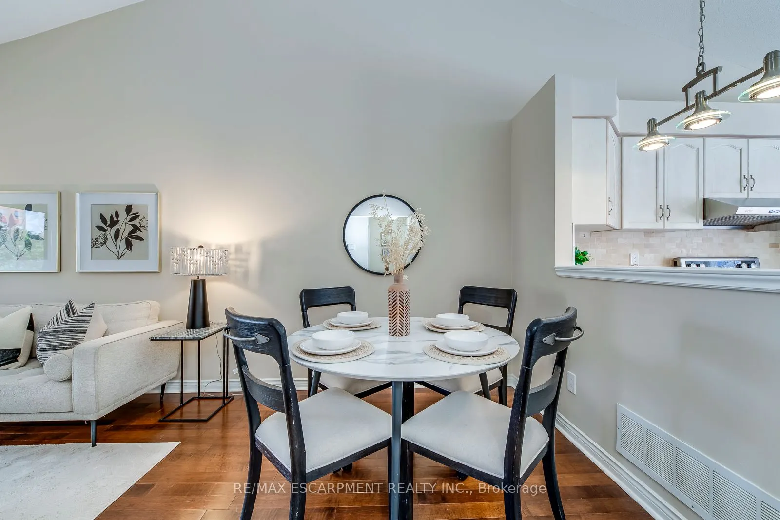 2435 Woodward Avenue, #15