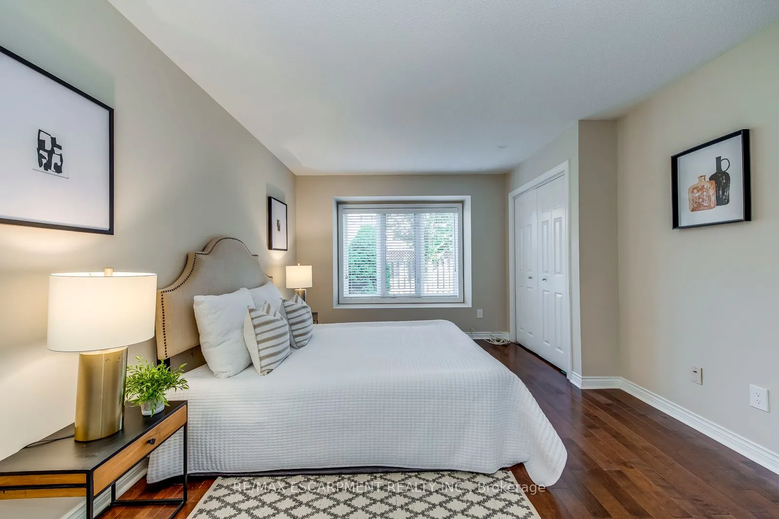 2435 Woodward Avenue, #15