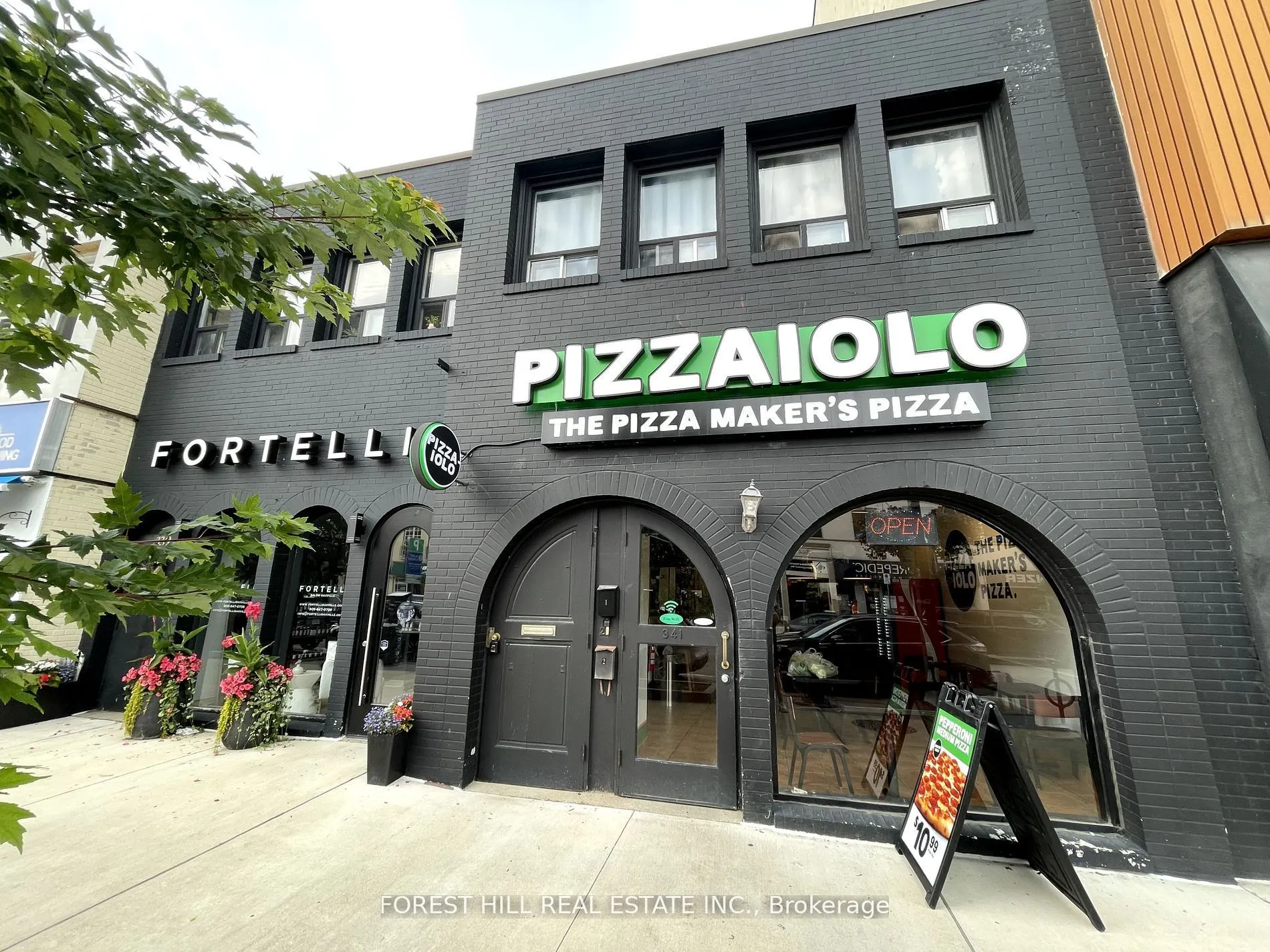 341 Lakeshore Road E, #2