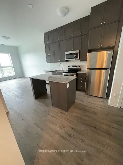 95 Dundas Street S, #411