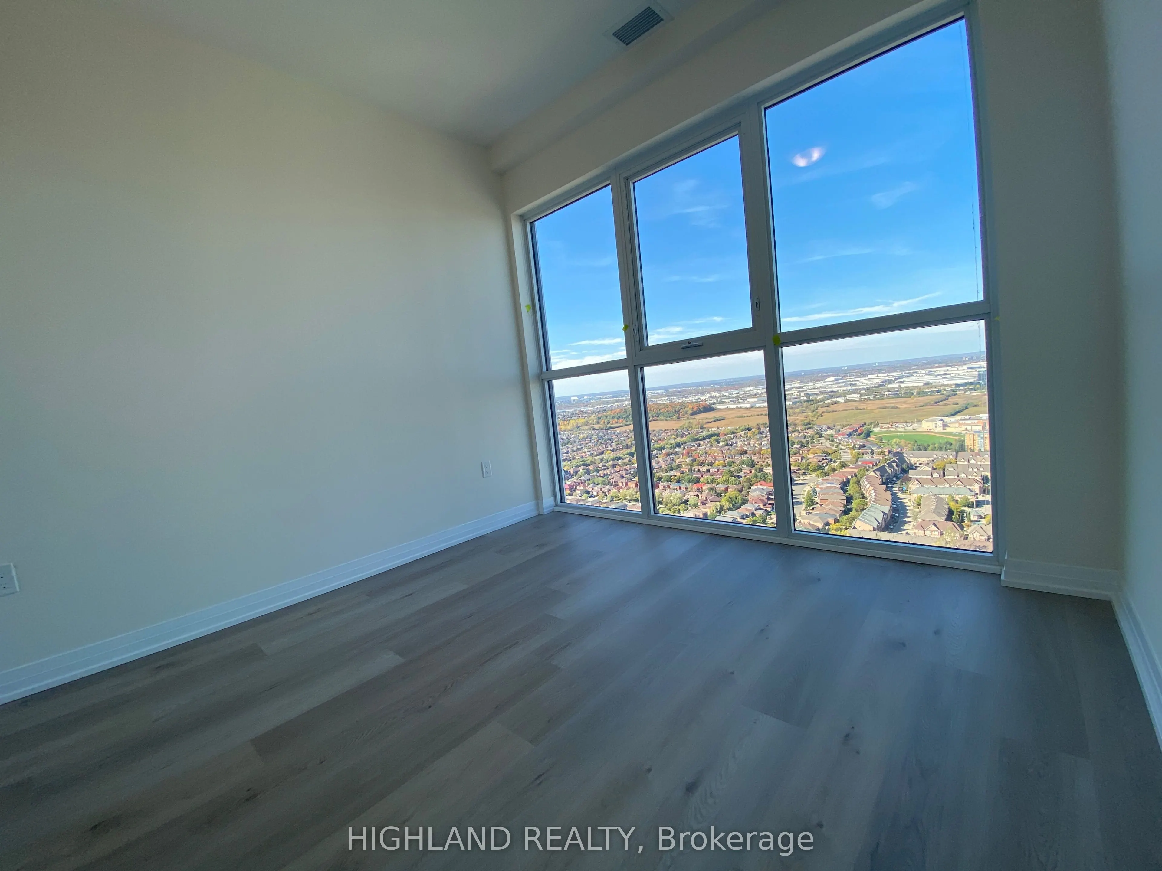 15 Watergarden Drive, #3606