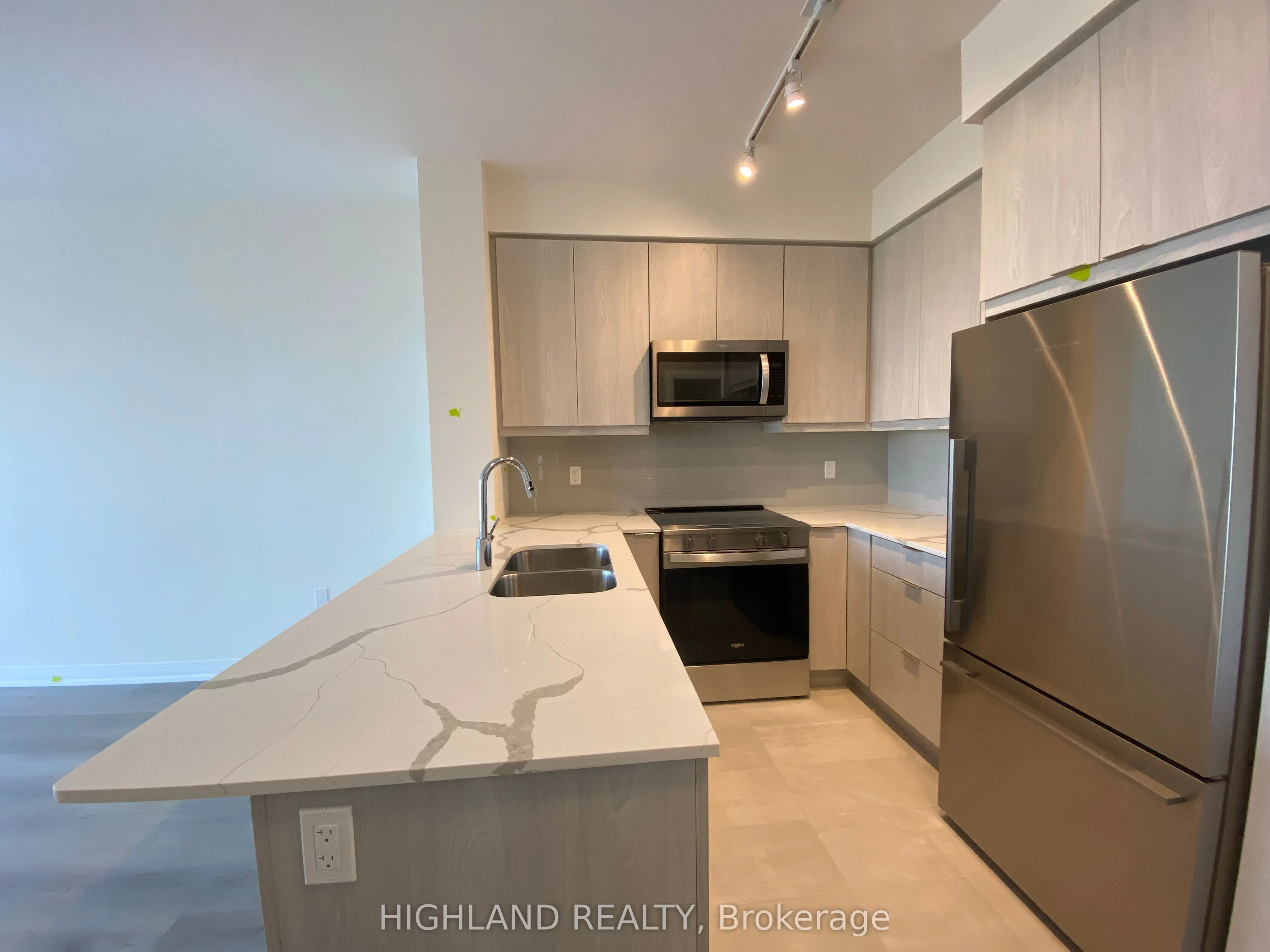 15 Watergarden Drive, #3606